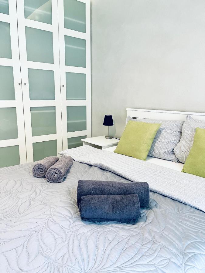Modern Silver Apartment Krakau Exterior foto